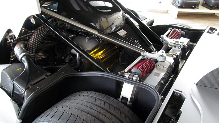 The RUF CTR3 engine